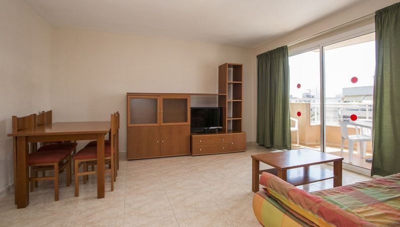 Apartamentos California - Image 3