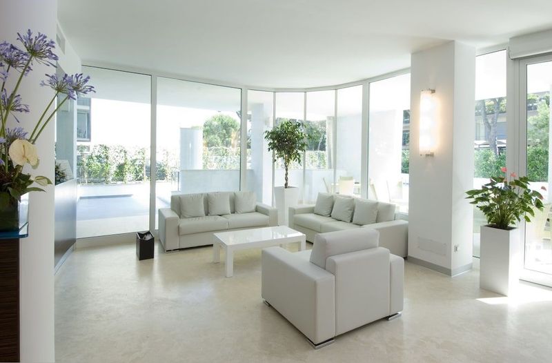 Mercure Rimini Lungomare - Image 3
