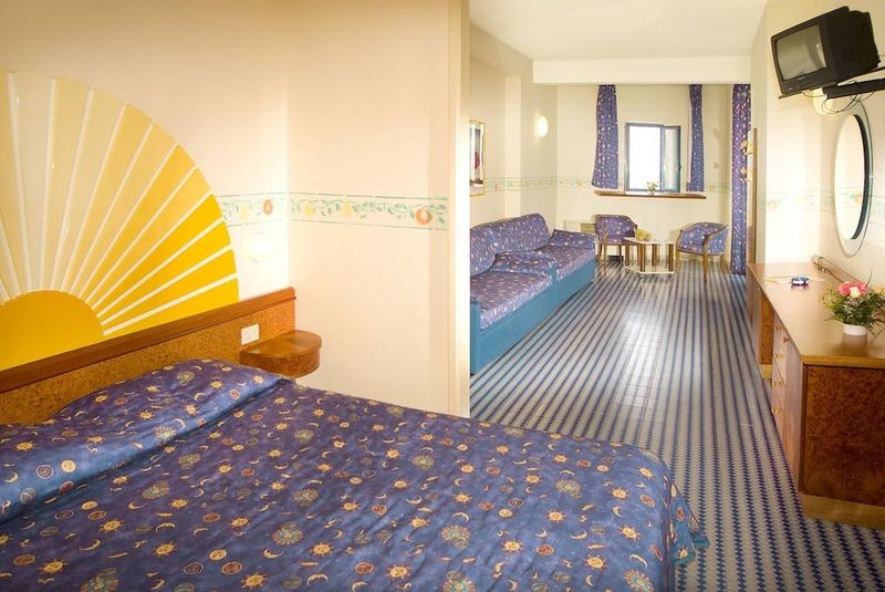 Sporting Baia Hotel - Image 8