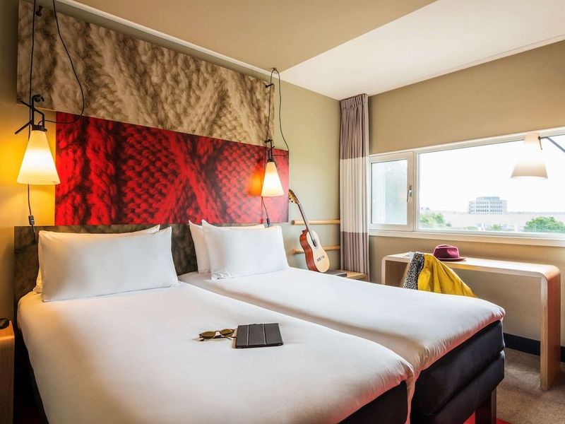Hotel ibis Schiphol Amsterdam Airport - Image 2