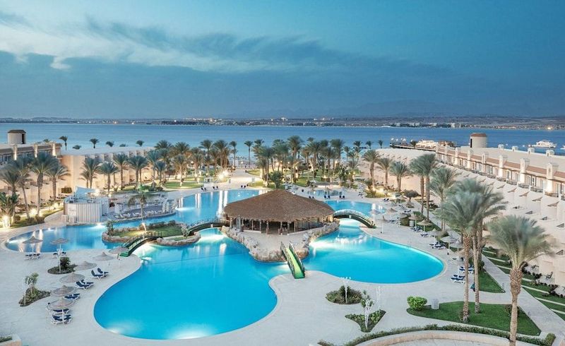 Pyramisa Beach Resort Sahl Hasheesh - Image 3