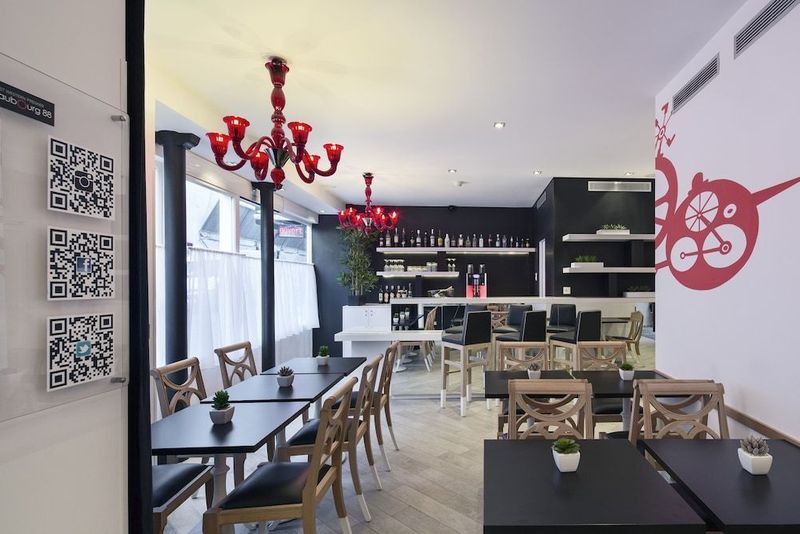 Best Western Premier Faubourg 88 - Image 2