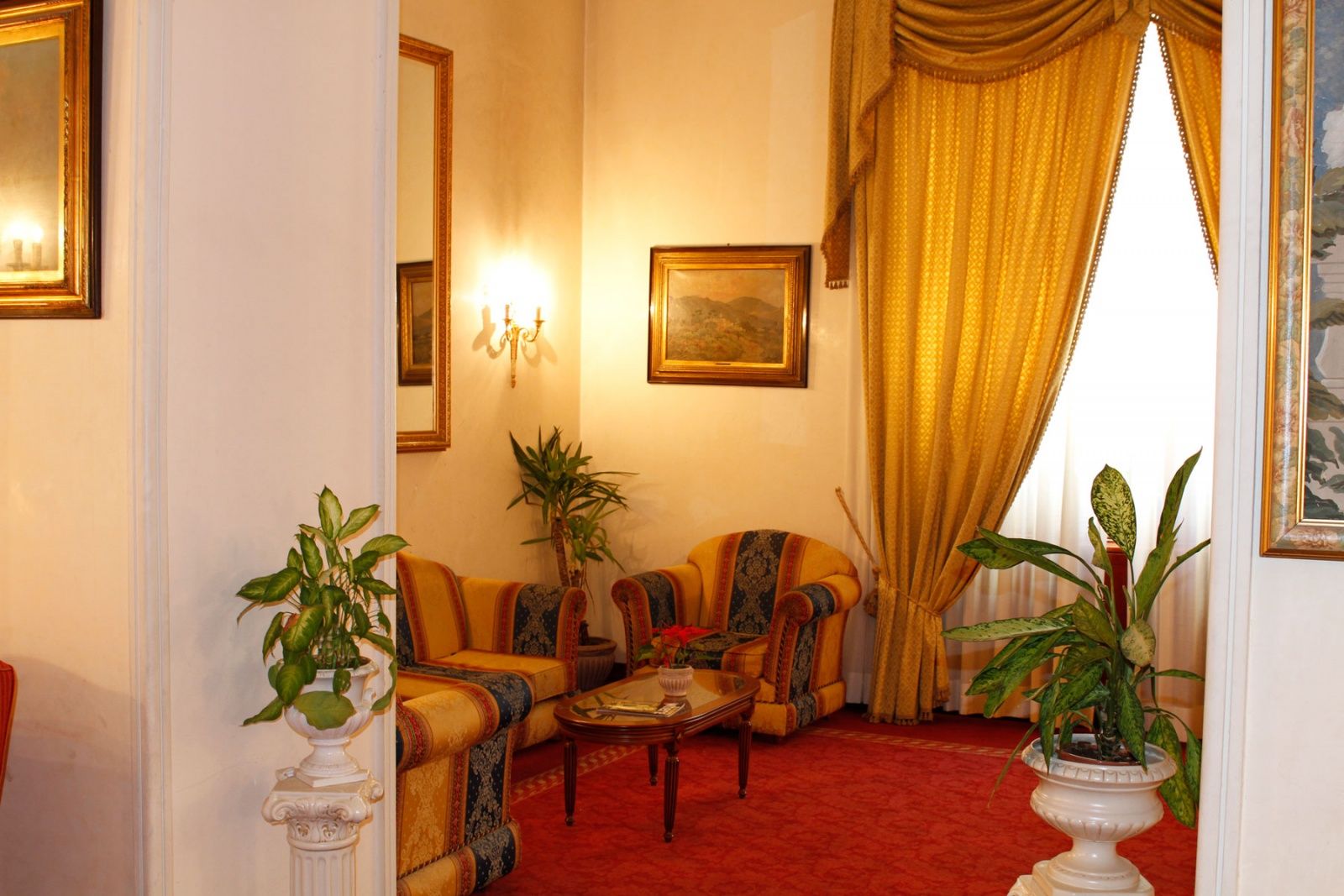 Hotel Pace Helvezia - Image 10
