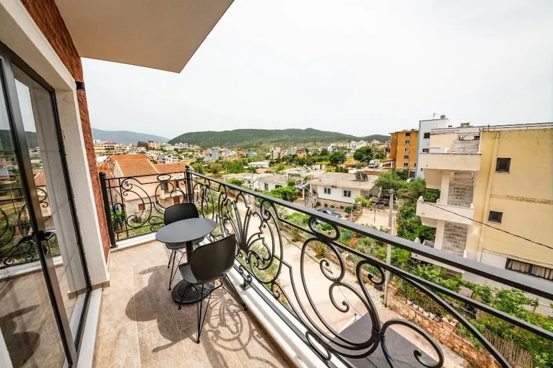 Area Hotel