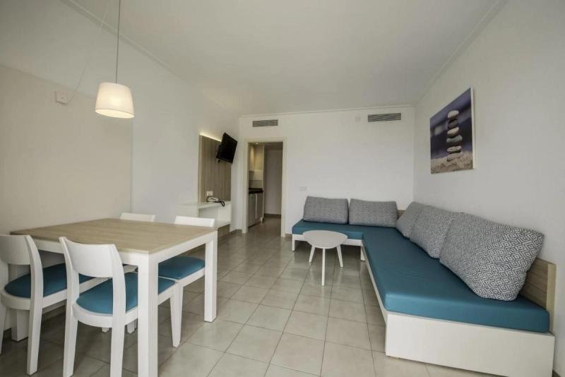 Hoteles & Apartamentos La Santa Maria - Image 6
