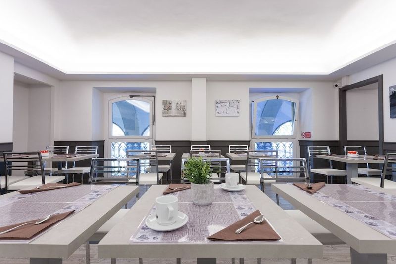Best Quality Hotel Dock Milano - Image 3