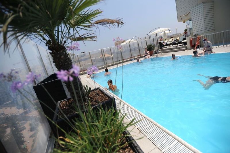 Plaza Regency Hotels - Image 8