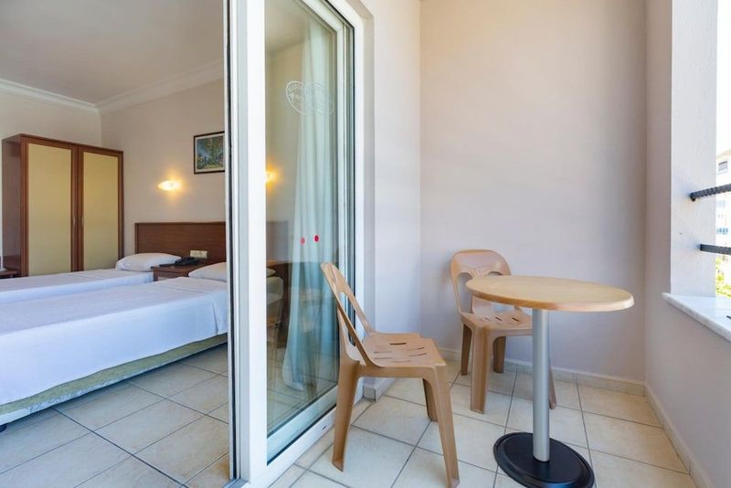 Alanya Beach Hotel - Image 6