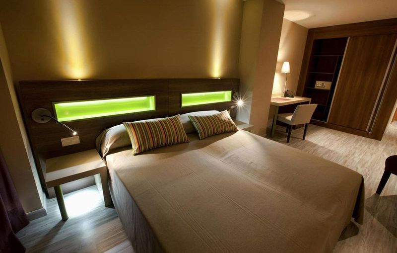 Hotel Allon Mediterrania - Image 3