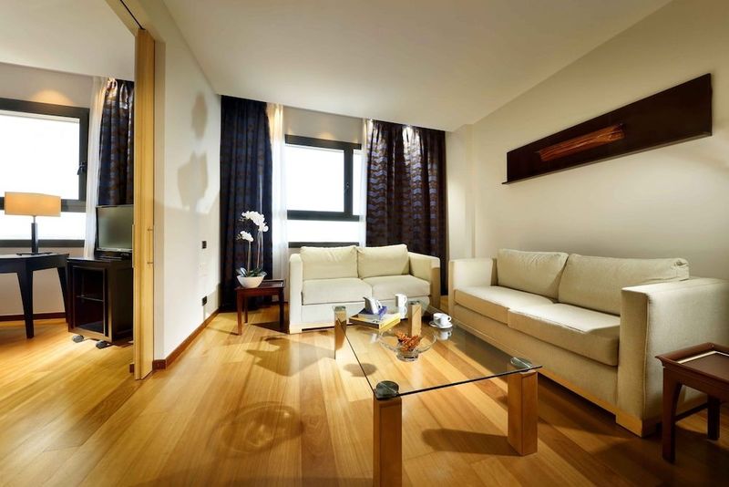Hotel Eurostars Gran Valencia - Image 7