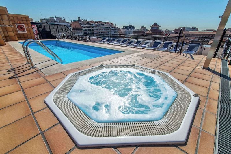 Sunotel Junior - Image 1