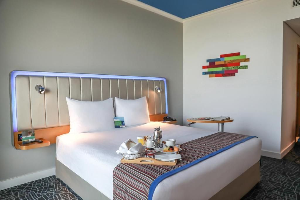 Park Inn by Radisson Abu Dhabi Yas Island - Image 6
