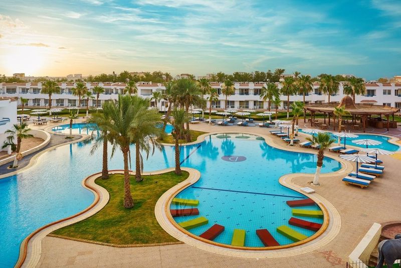 Dreams Vacation Resort - Image 1
