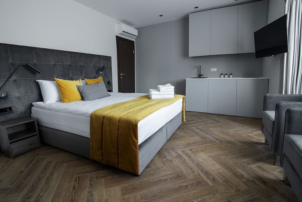 Jono Kalnelis Apartments - Image 2