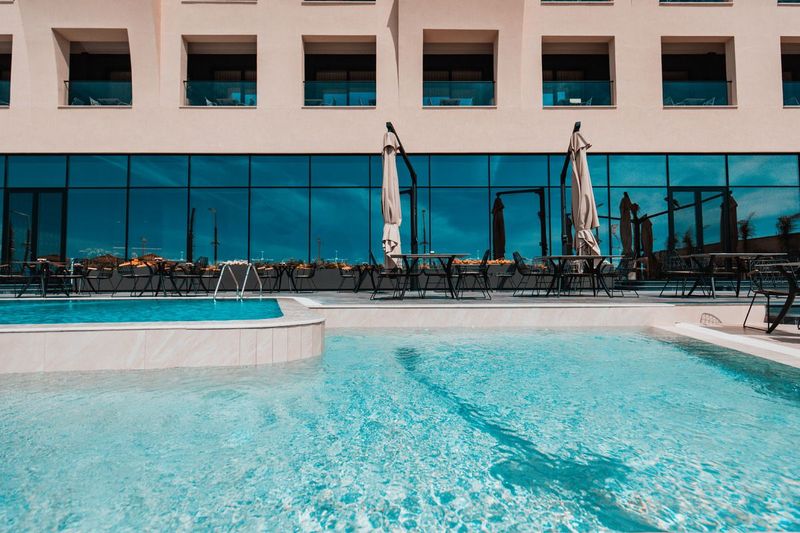 Royal G Deluxe Hotel & Spa - Image 8