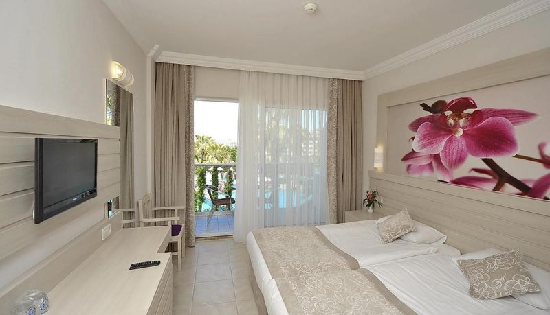 Seaden Corolla Hotel - Image 2