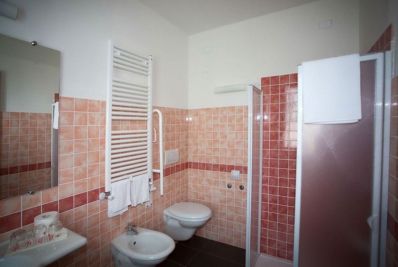 Hotel Porto Azzurro - Image 5