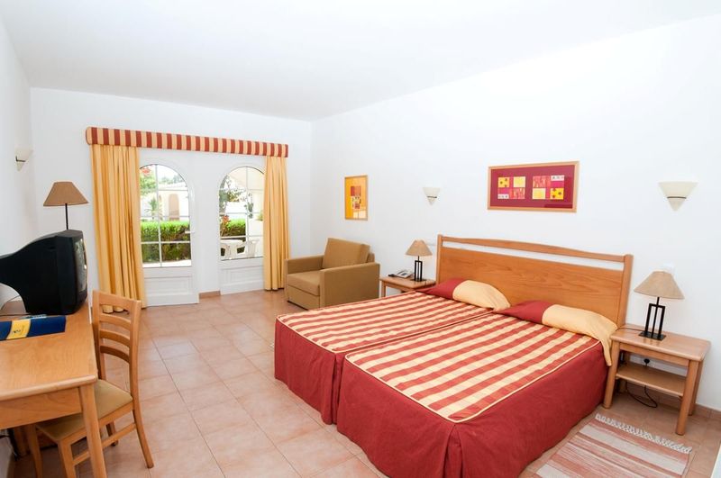 Hotel Luz Bay - Image 10