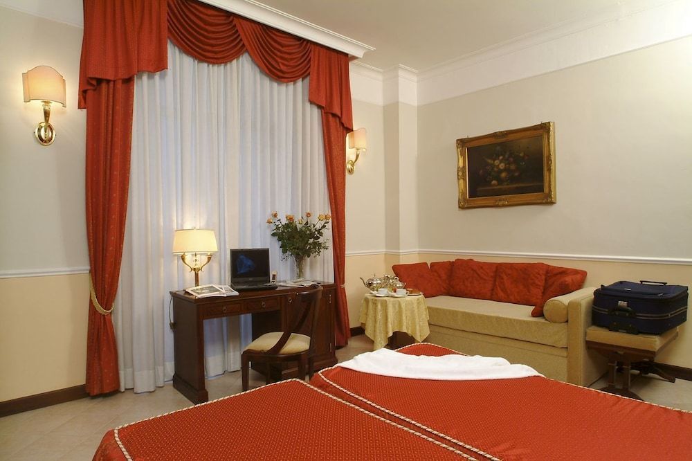 Hotel Nizza - Image 2