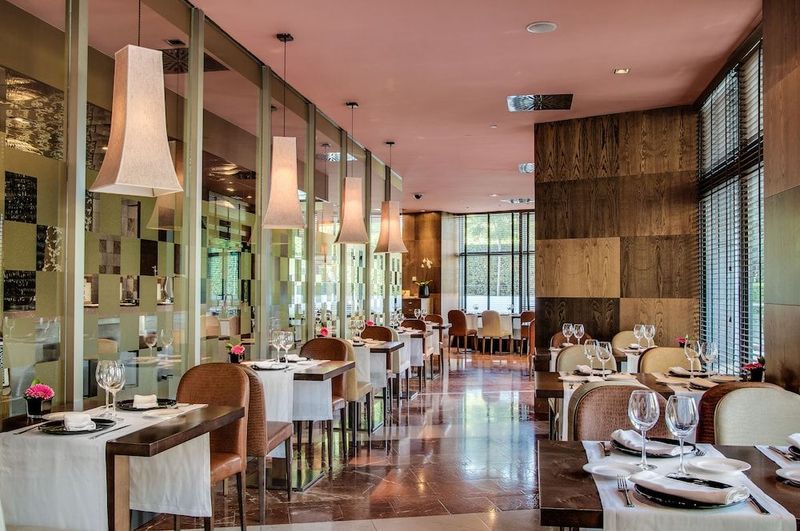 Eurostars Suites Mirasierra - Image 6
