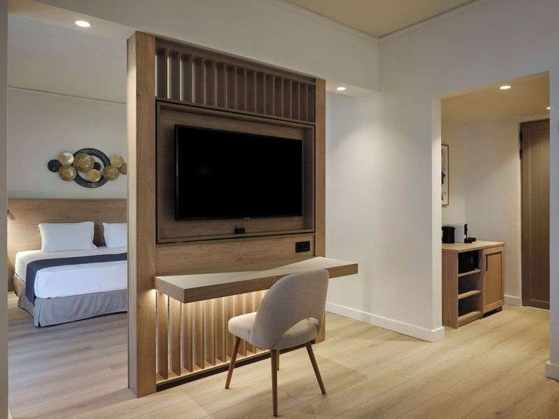 Atlantica Ocean Beach Resort - Image 7