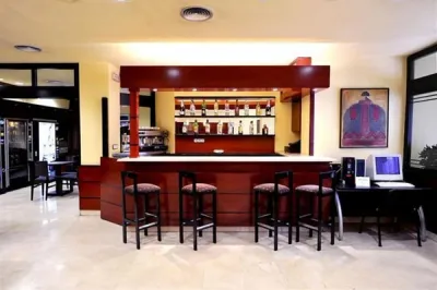 Glories Hotel