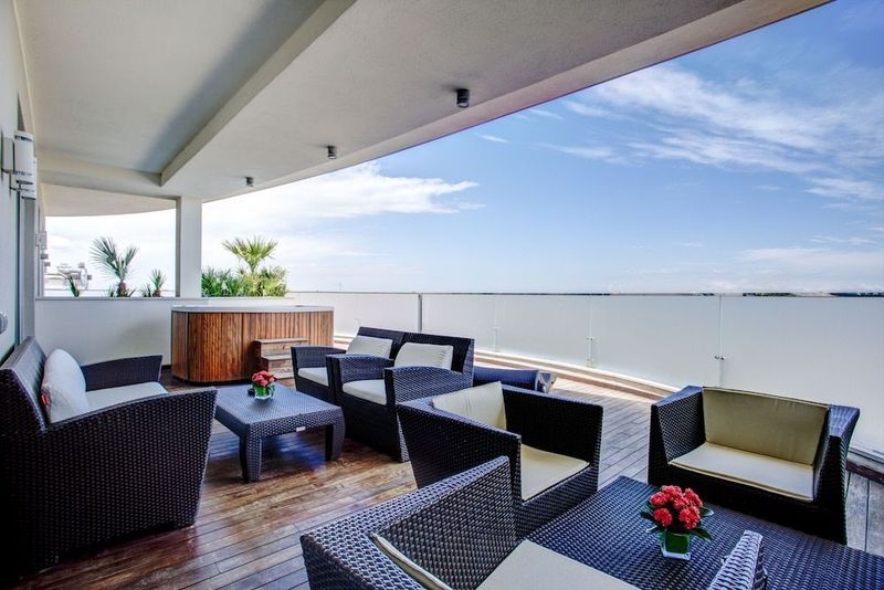 Hotel Premier & Suites - Premier Resort - Image 4