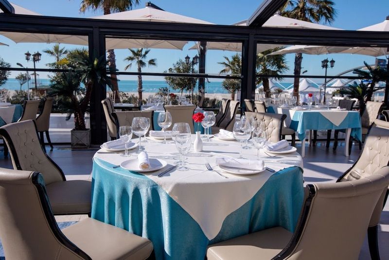 Hotel Grand Blue Fafa - Image 2