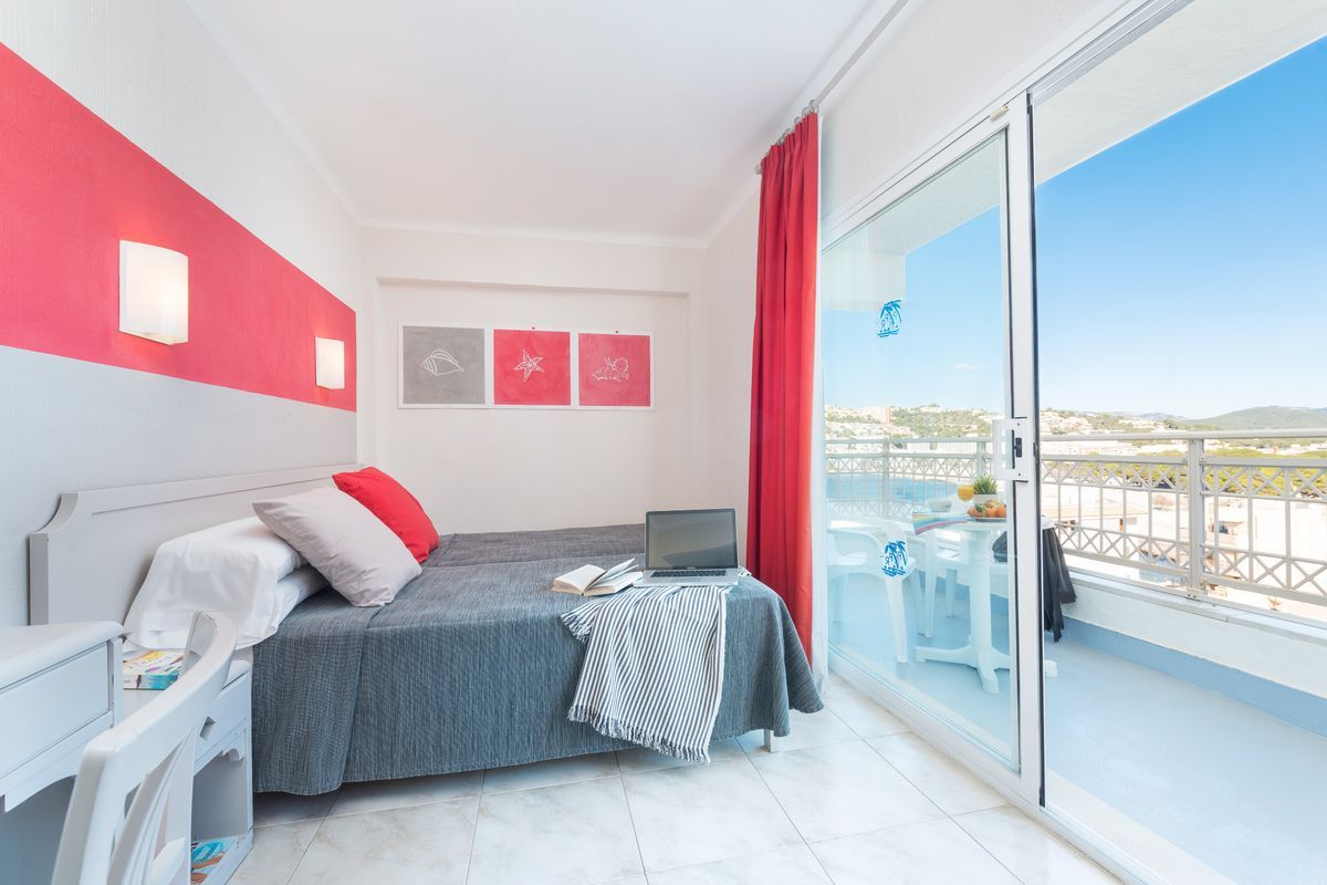 Hotel Playas del Rey - Image 3