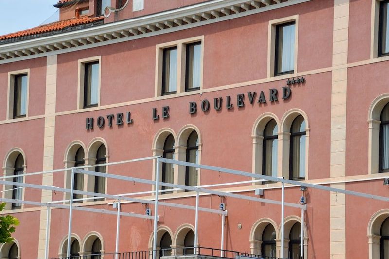 Boulevard - Image 7