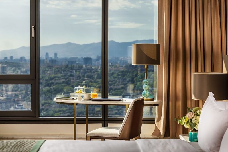 Grand Hotel Millennium Sofia - Image 6