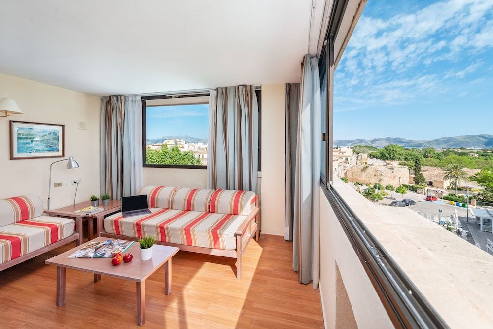 Apartamentos Carlos V - Image 1