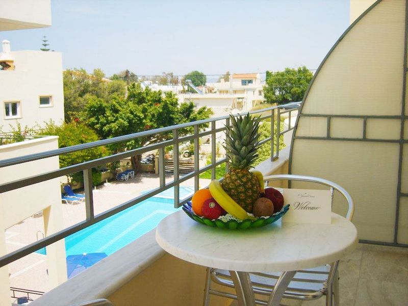 Yakinthos Hotel - Image 9