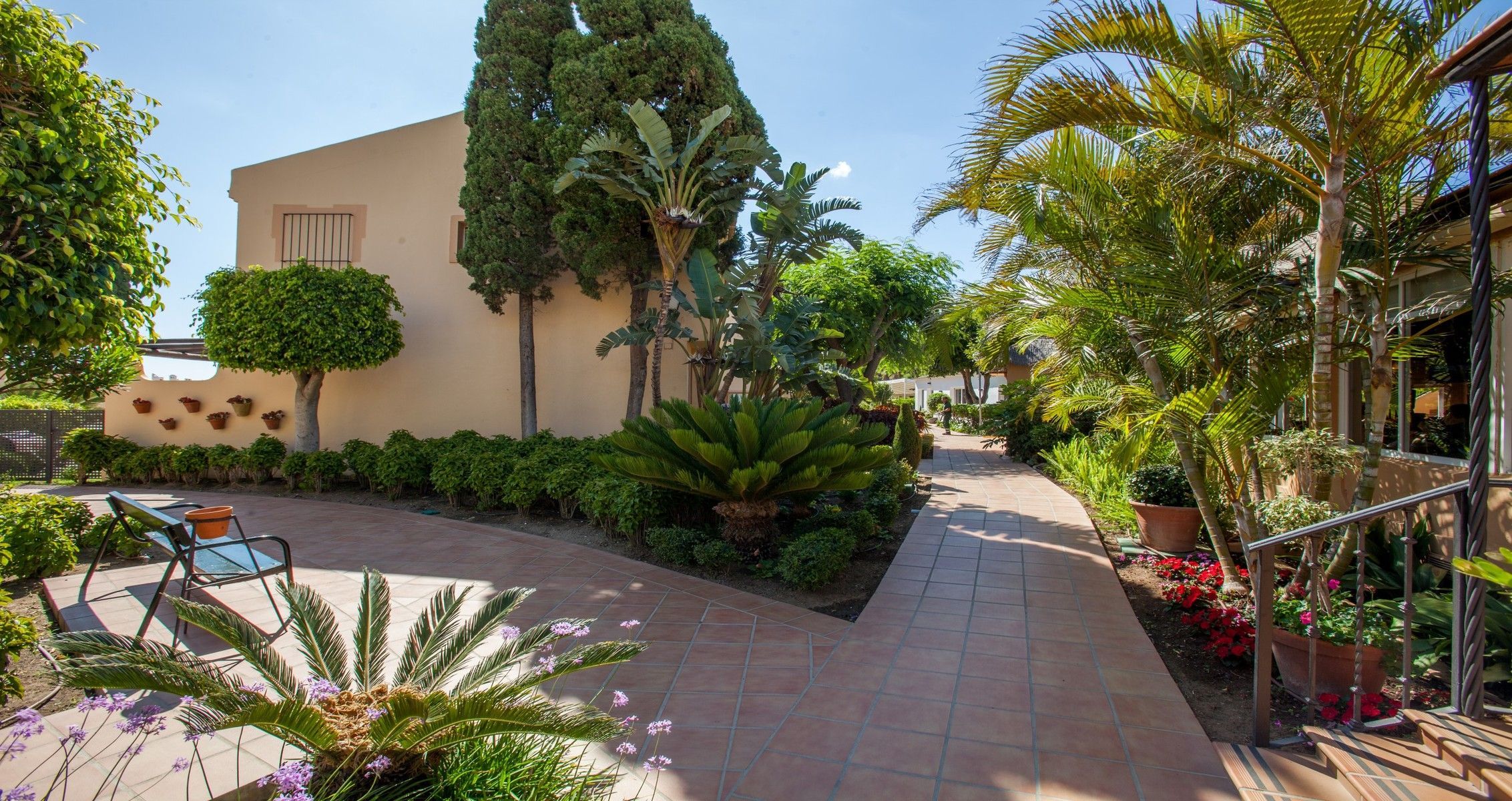 Ramada Hotel & Suites by Wyndham Costa del Sol - Image 8