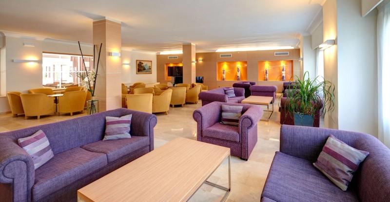 Metropolitan Playa Hotel - Image 3