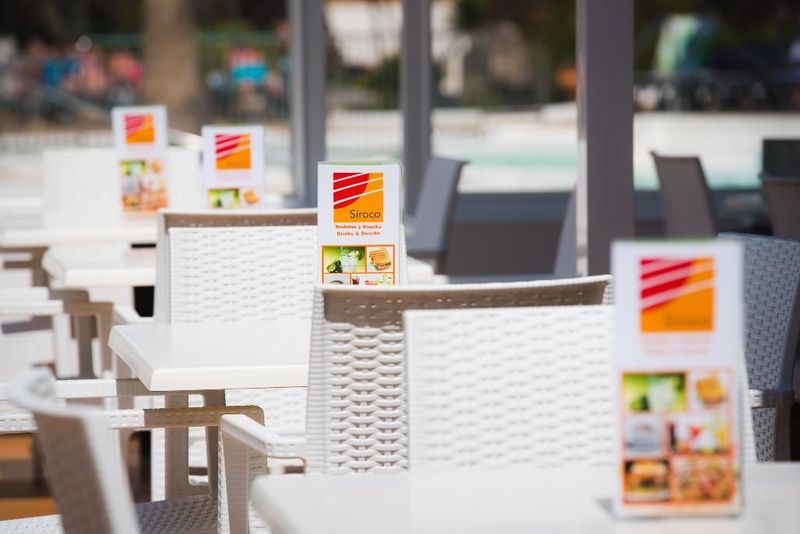 Hotel Club Siroco - Image 9