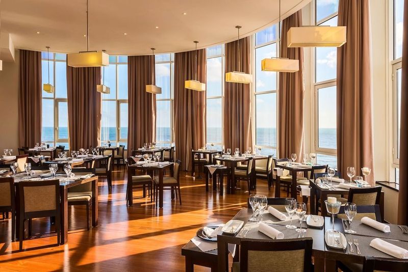 Tryp Lisboa Caparica Mar - Image 8