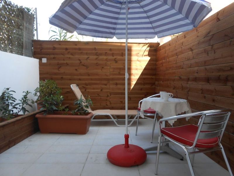 Aristo Apartments - Image 1
