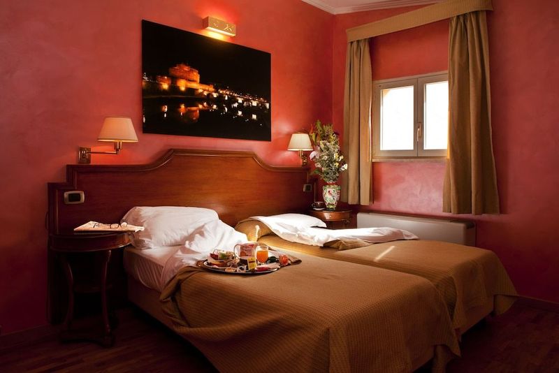 Hotel Kent - Image 6