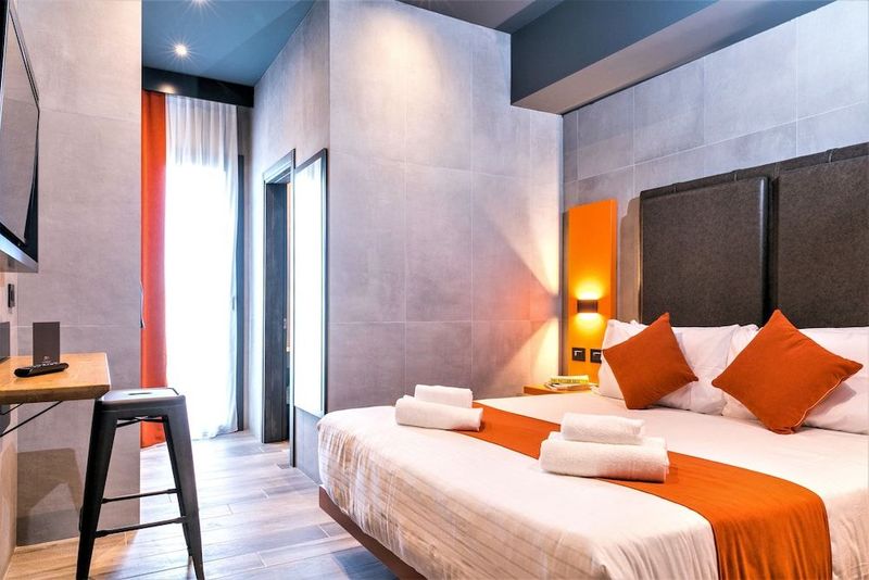 J24 Hotel Milano - Image 7