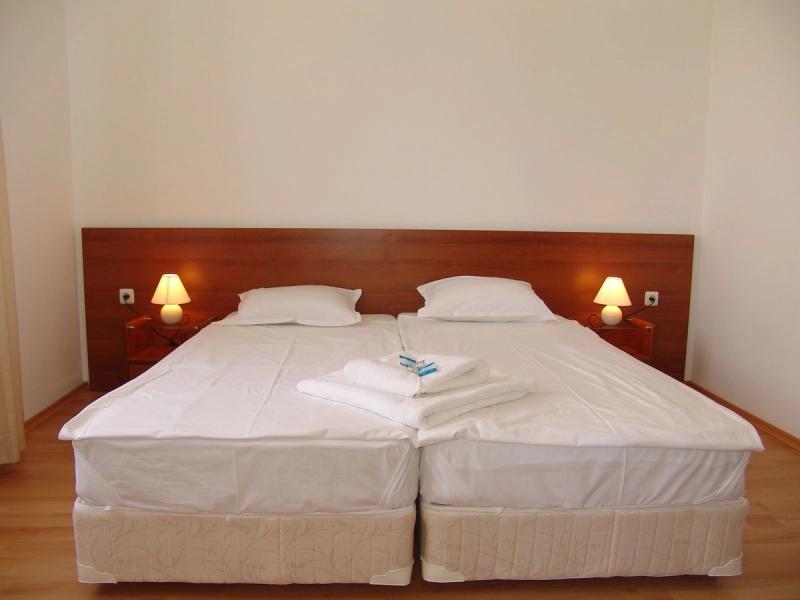 Kasandra Aparthotel - Image 2