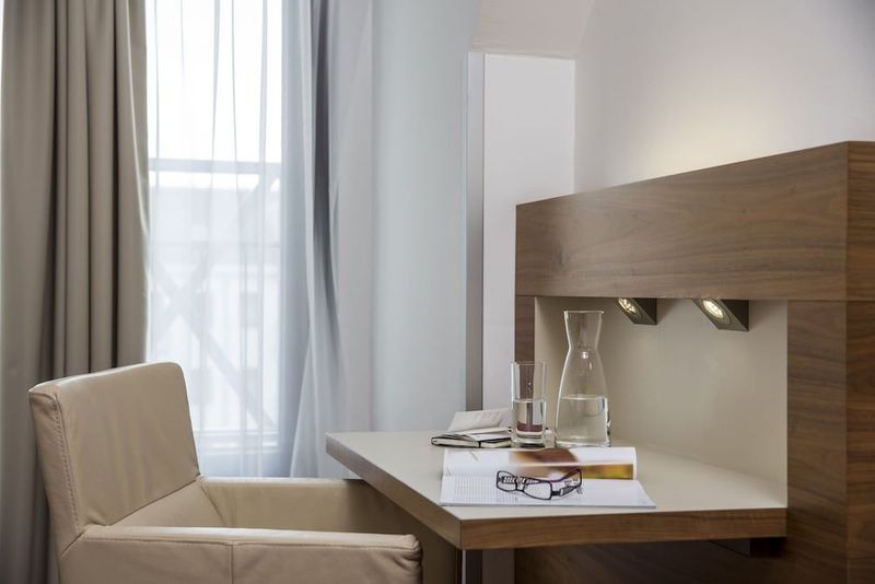 Austria Trend Hotel Anatol - Image 9