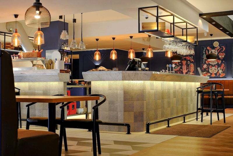 Hotel Metropol - Image 2