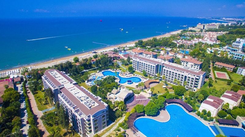 Horus Paradise Luxury Resort - Image 4