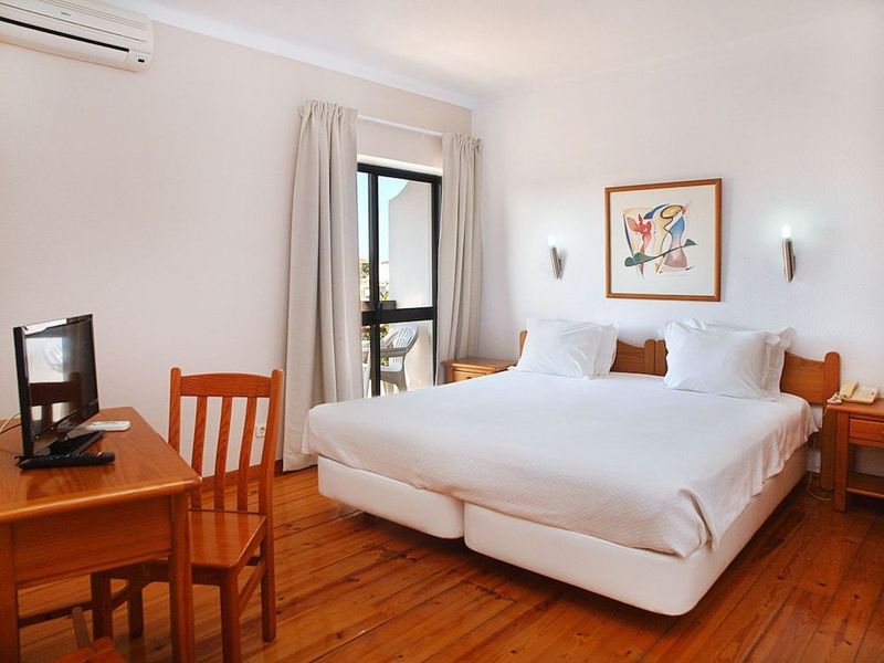 Portimão Center Hotel - Image 2