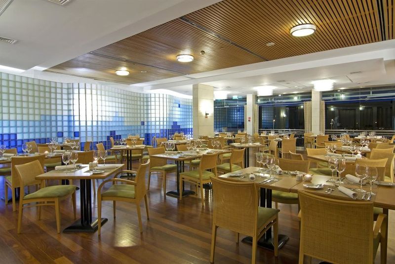 SANA Sesimbra Hotel - Image 9