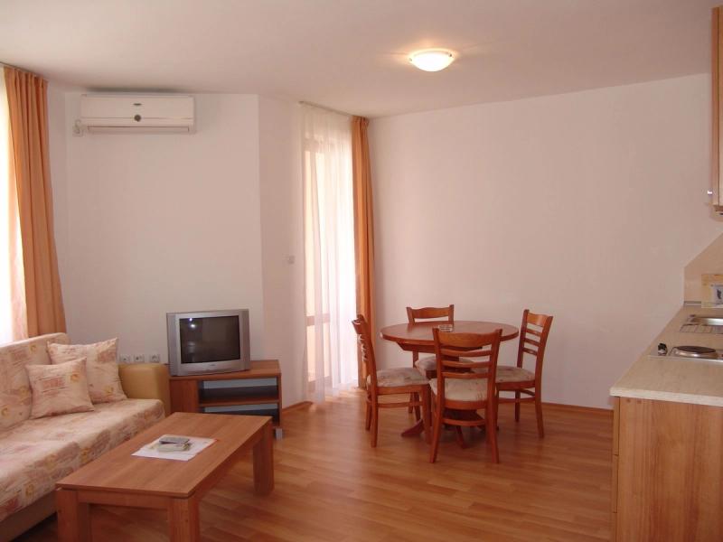 Kasandra Aparthotel - Image 9