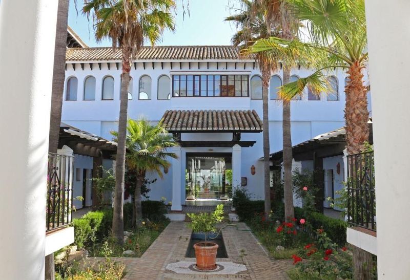 Hotel Moon Dreams El Cortijo - Image 8