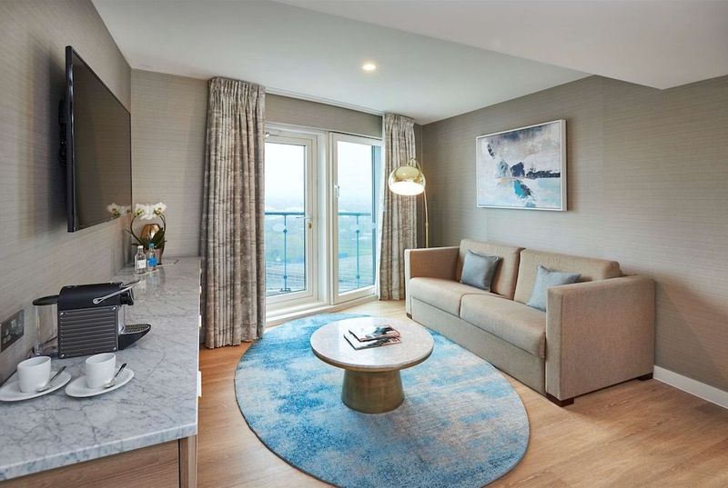 DoubleTree by Hilton London ExCel - Image 2