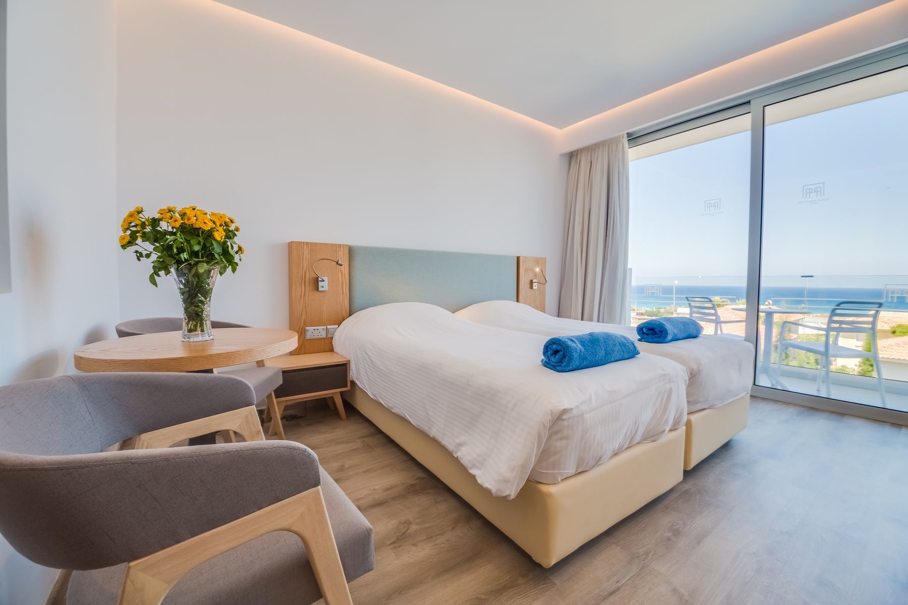 Protaras Plaza Hotel - Image 3